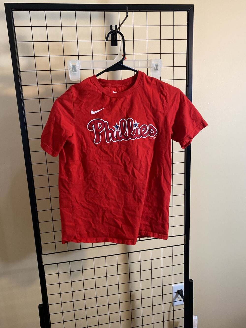 Nike Philadelphia Phillies Harper 3 T-Shirt Size L 14/16 Red Youth MLB Tee